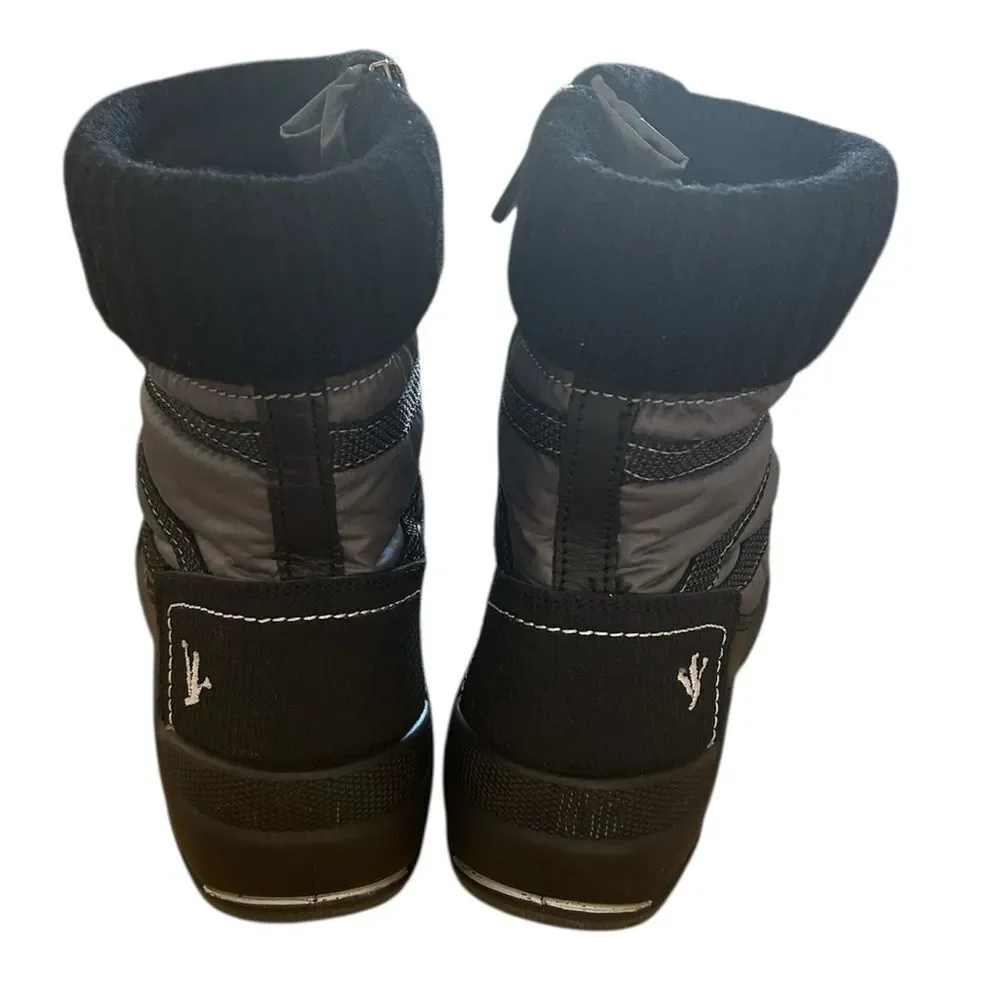 Santana Canada floor sample